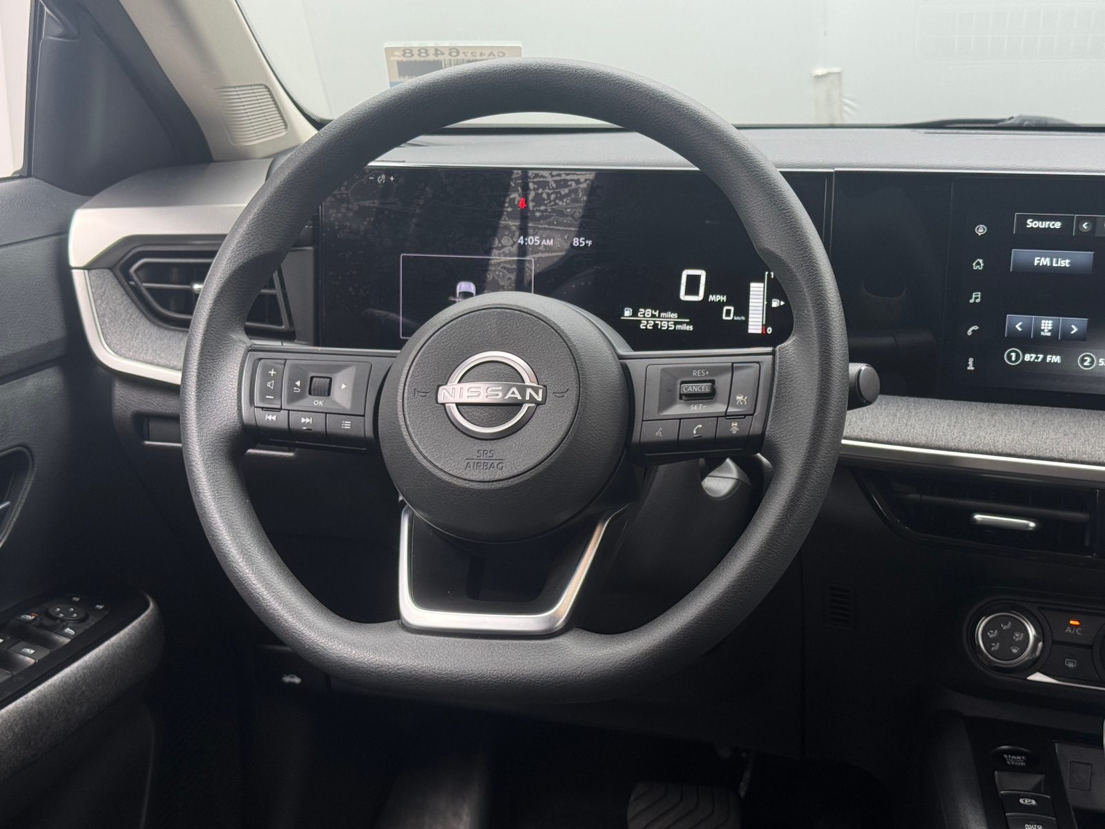 Thumbnail: 2025 Nissan Kicks - 5