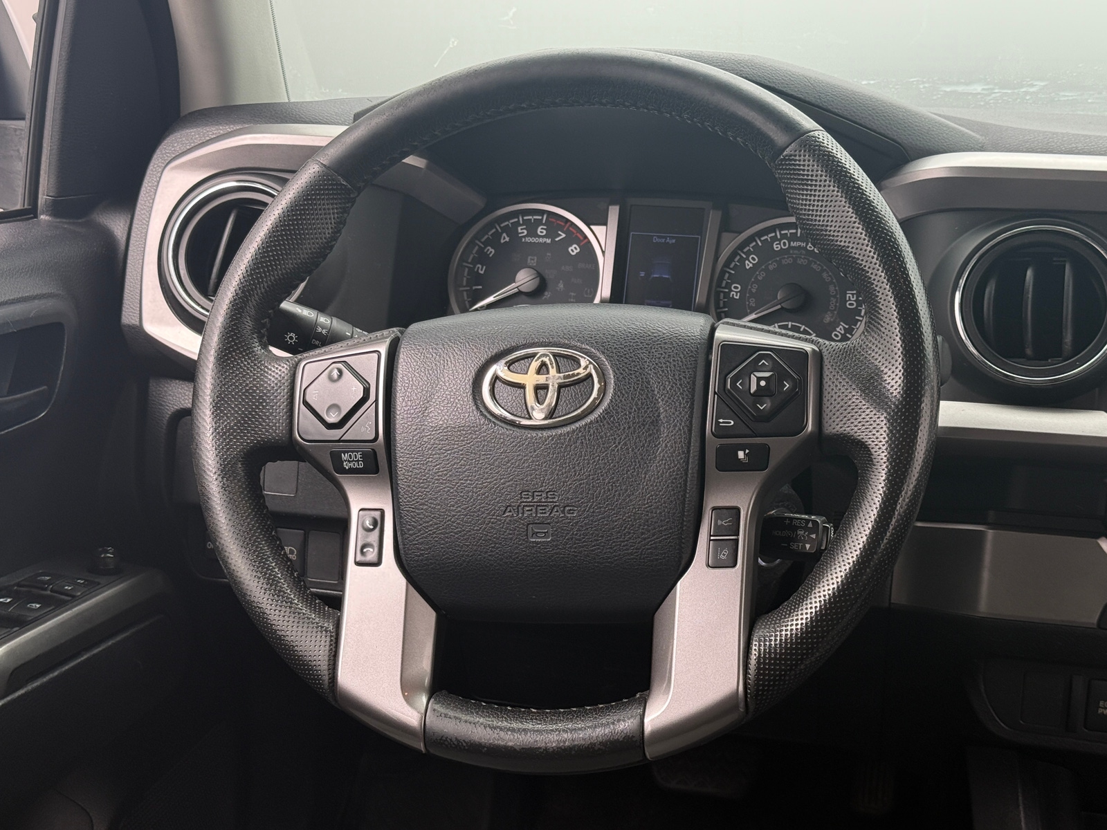 Thumbnail: 2020 Toyota Tacoma - 5