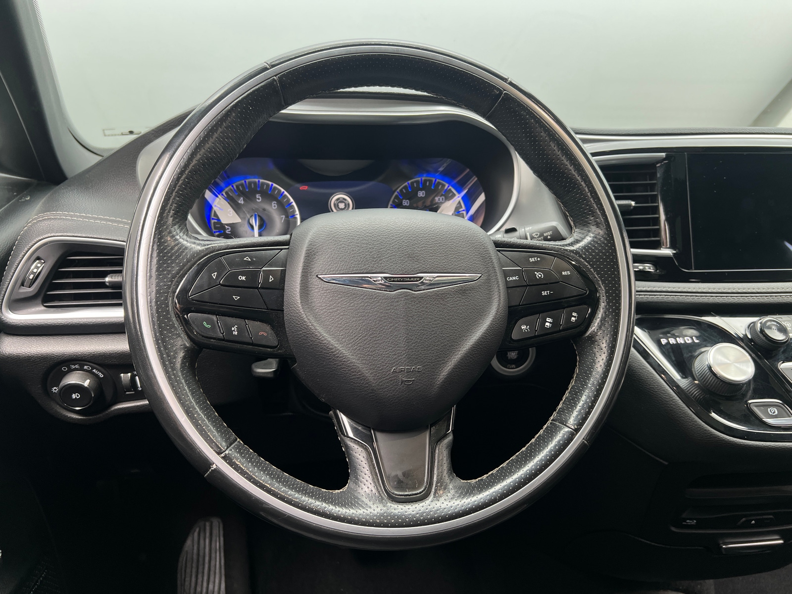 Thumbnail: 2019 Chrysler Pacifica - 4