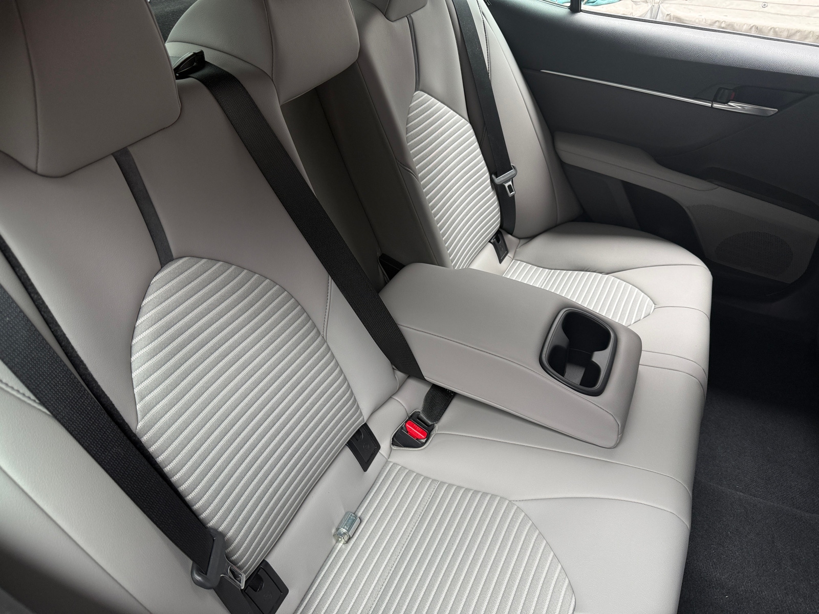 Thumbnail: 2024 Toyota Camry - 6