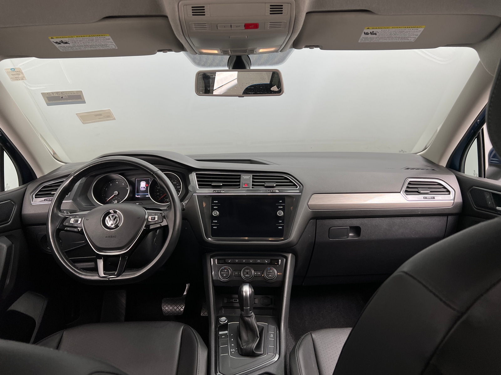 Thumbnail: 2018 Volkswagen Tiguan - 2