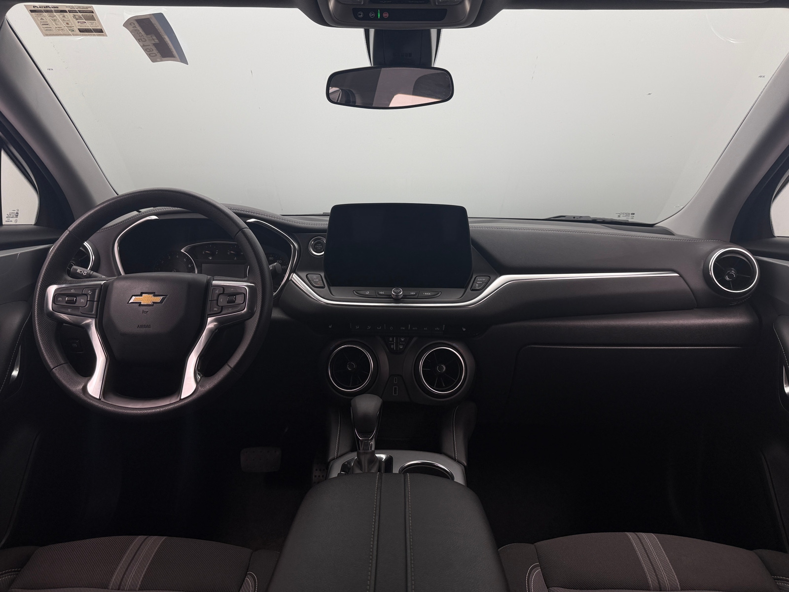 Thumbnail: 2025 Chevrolet Blazer - 3