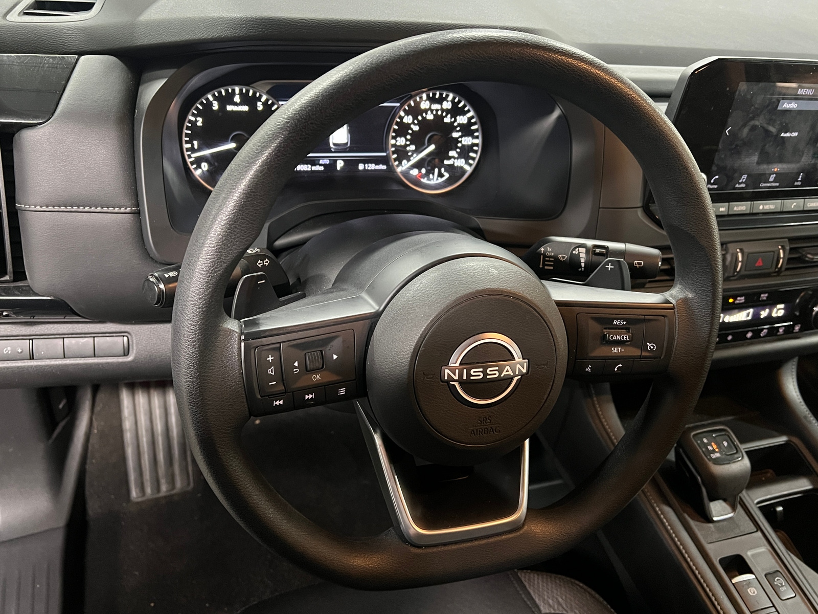 Thumbnail: 2023 Nissan Pathfinder - 5