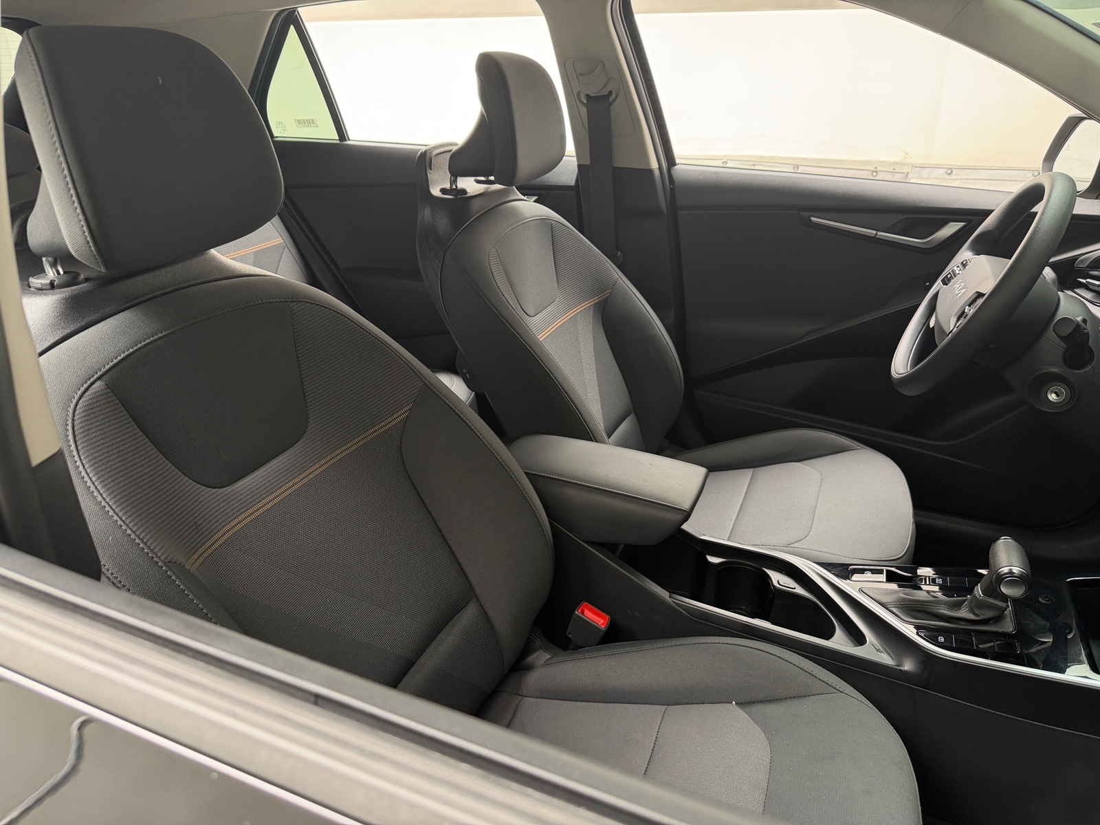 Thumbnail: 2025 Kia Niro - 2