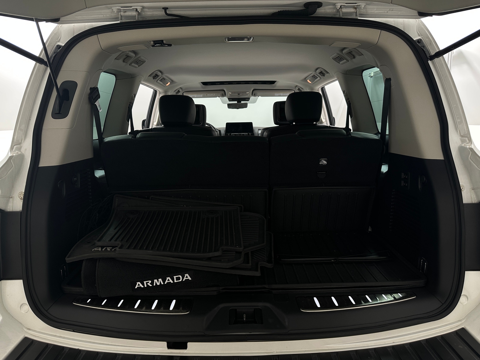 Thumbnail: 2023 Nissan Armada - 6