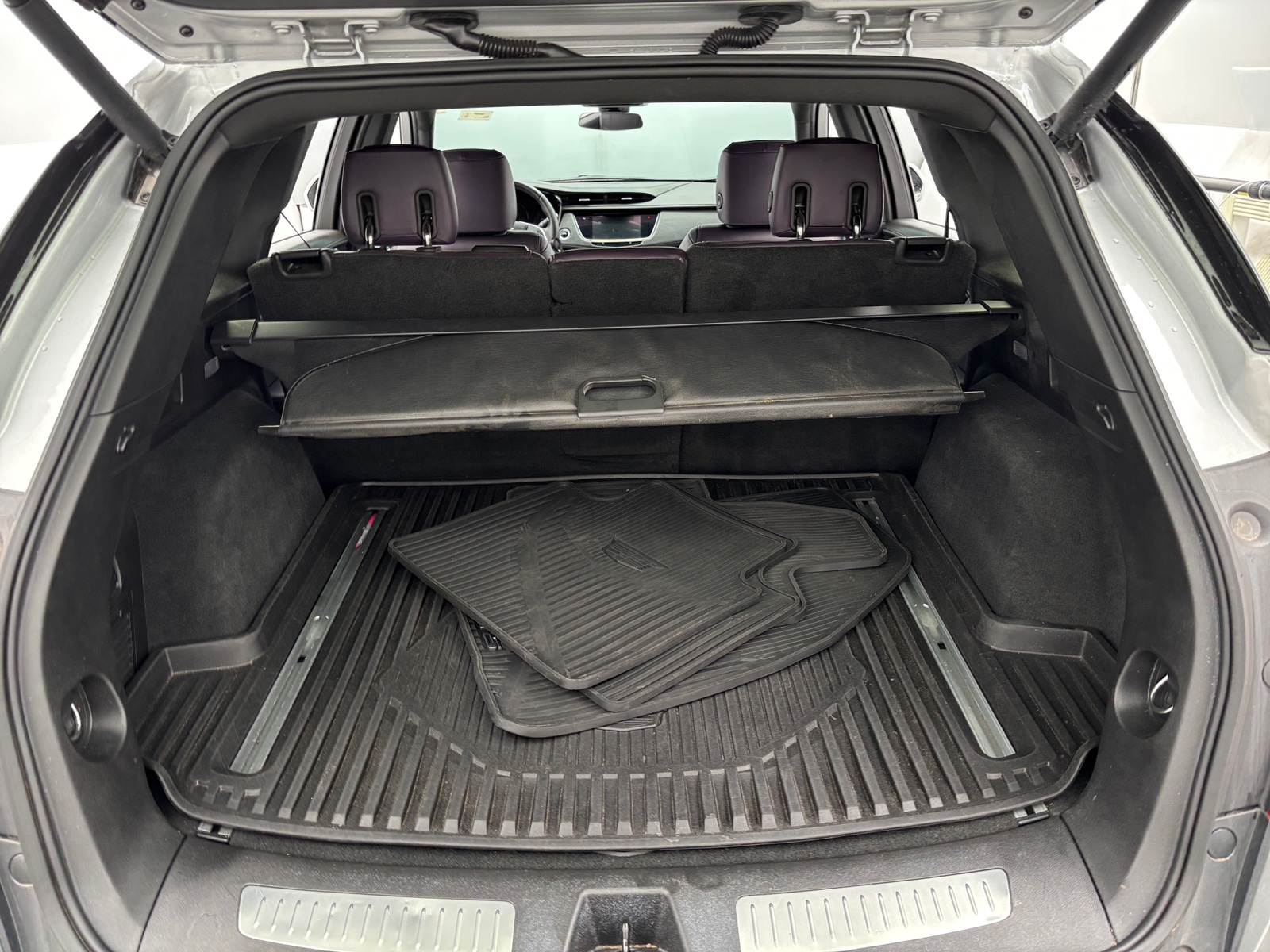 Thumbnail: 2017 Cadillac XT5 - 6