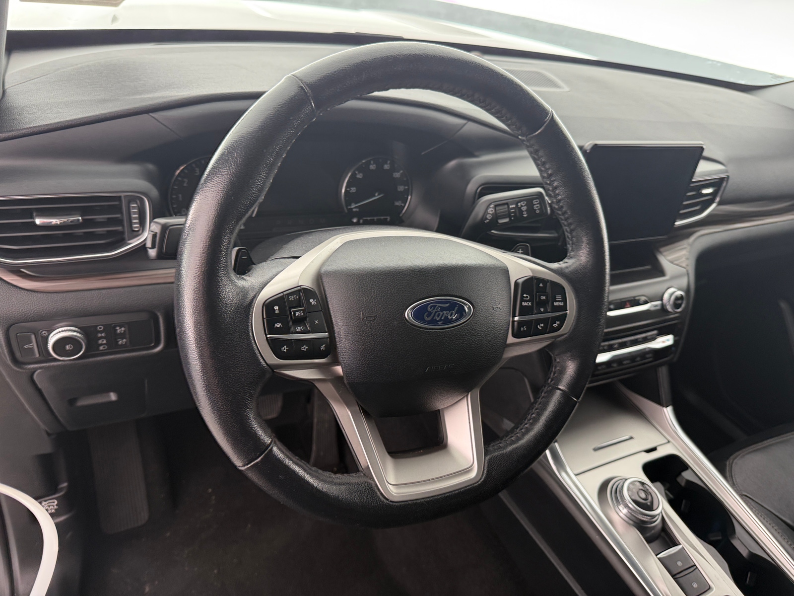 Thumbnail: 2020 Ford Explorer - 4