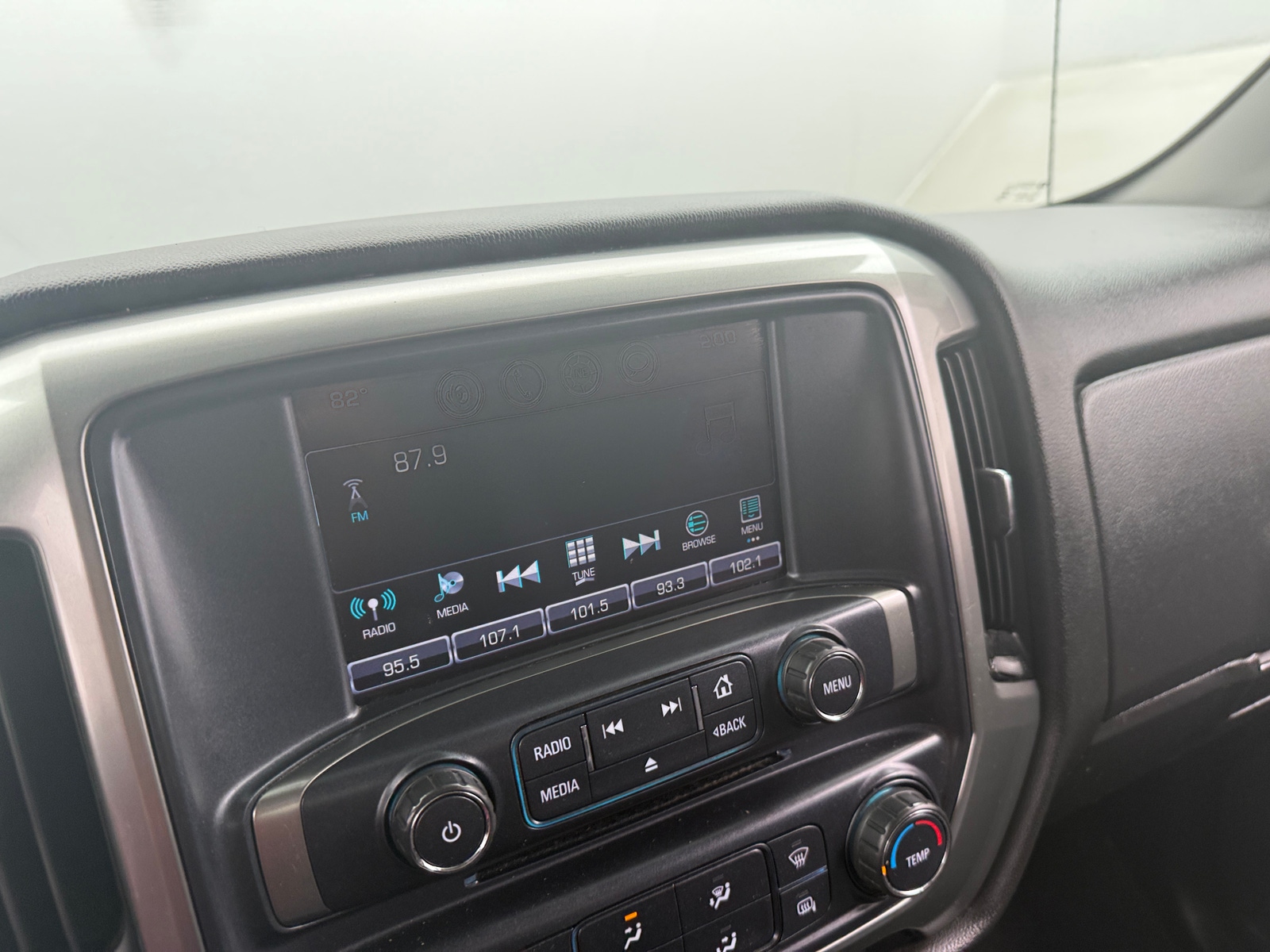 Thumbnail: 2019 Chevrolet Silverado 1500 - 4