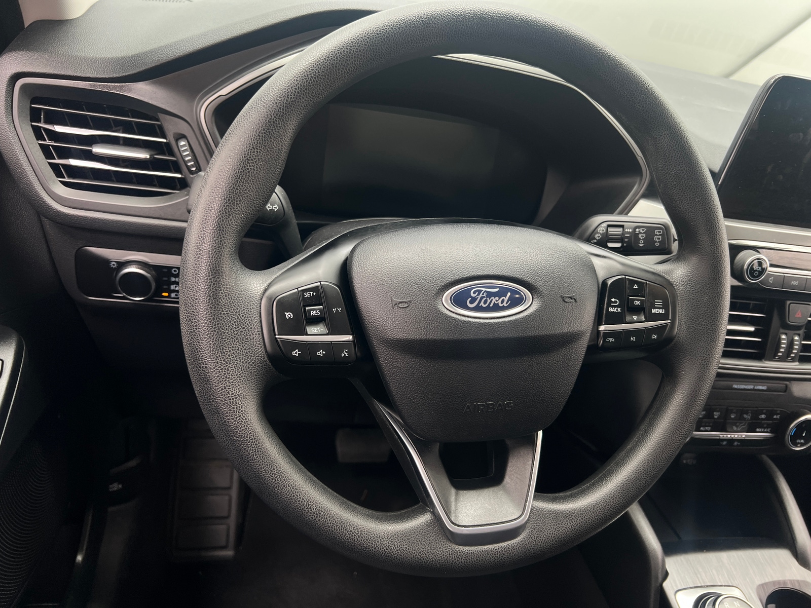 Thumbnail: 2025 Ford Escape - 5