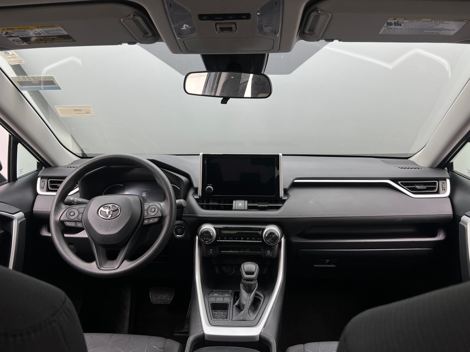 Thumbnail: 2025 Toyota RAV4 - 3
