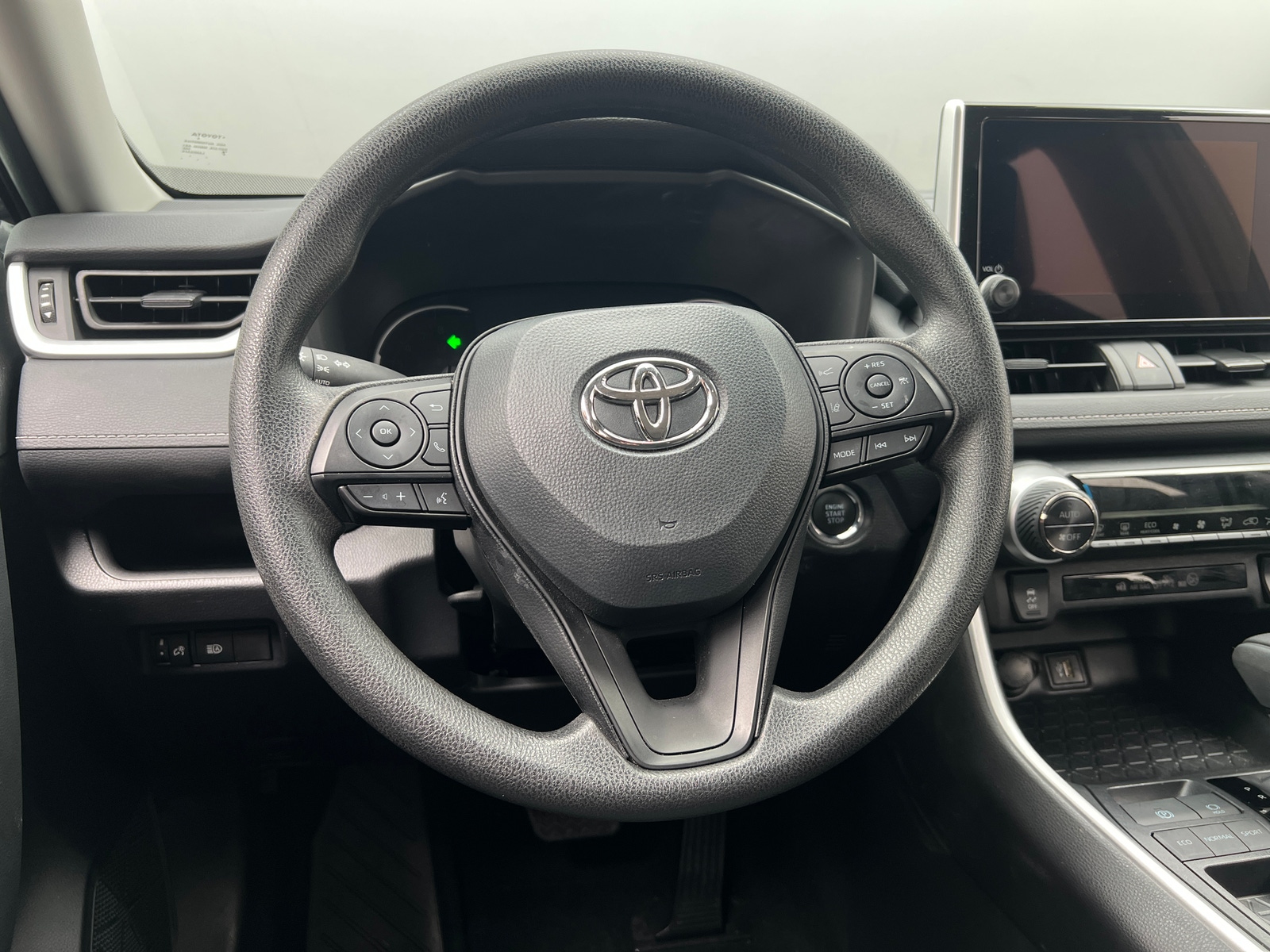 Thumbnail: 2025 Toyota RAV4 - 5