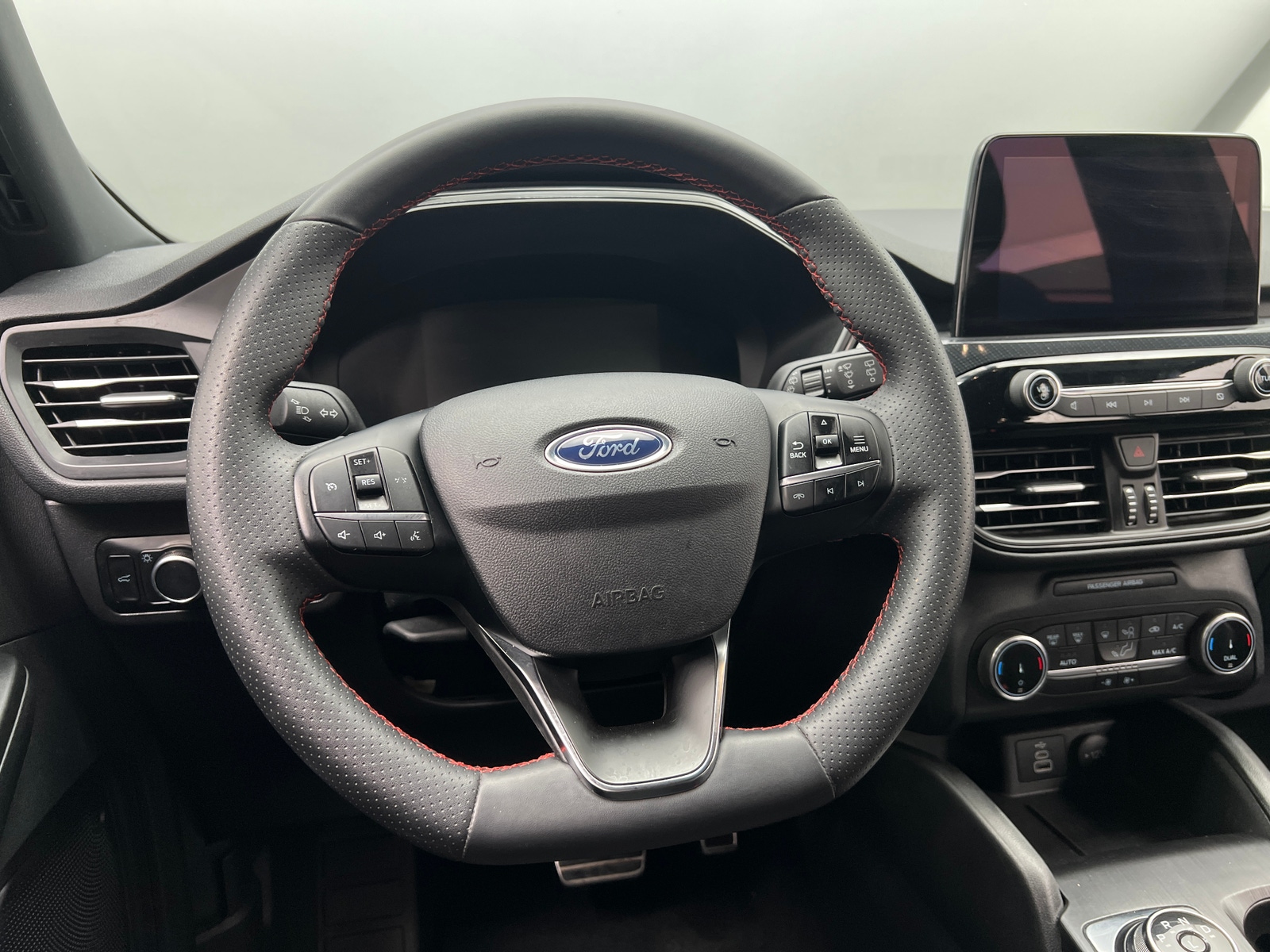 Thumbnail: 2024 Ford Escape - 5