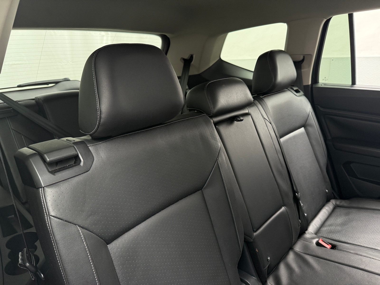 Thumbnail: 2018 Volkswagen Atlas - 6