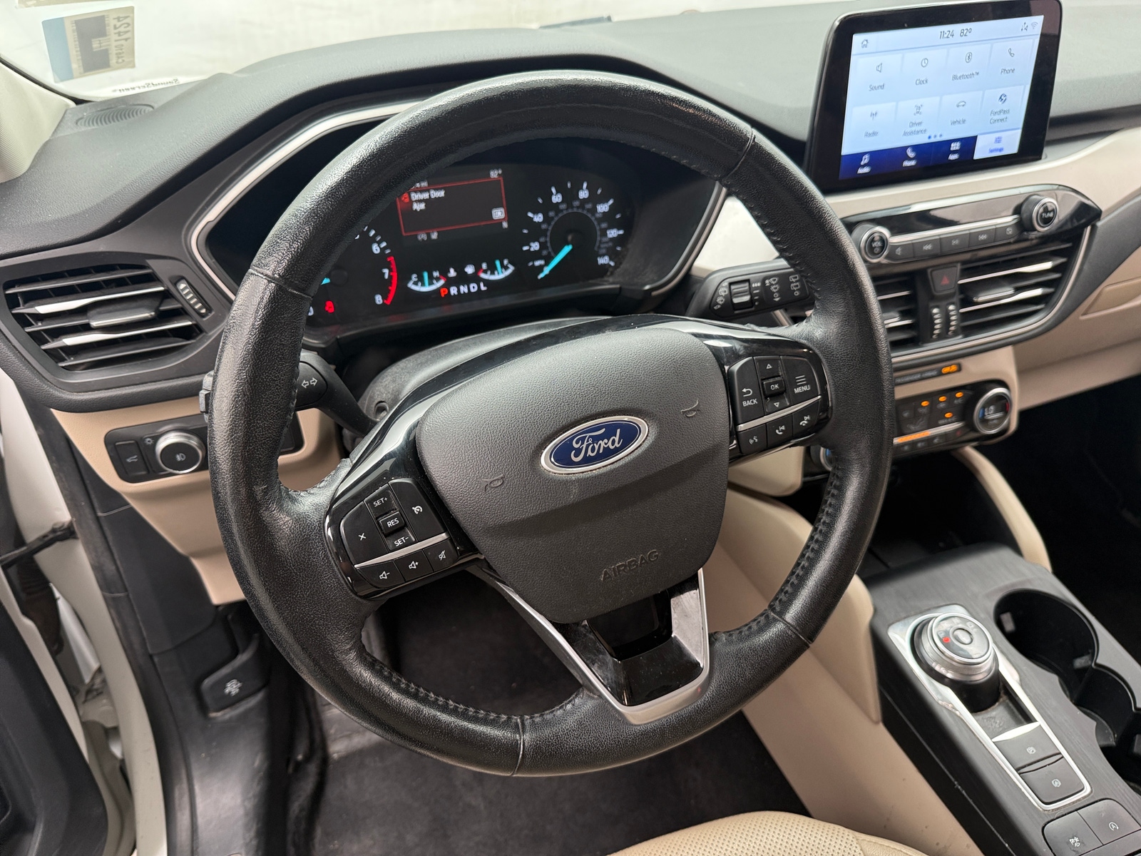 Thumbnail: 2021 Ford Escape - 4