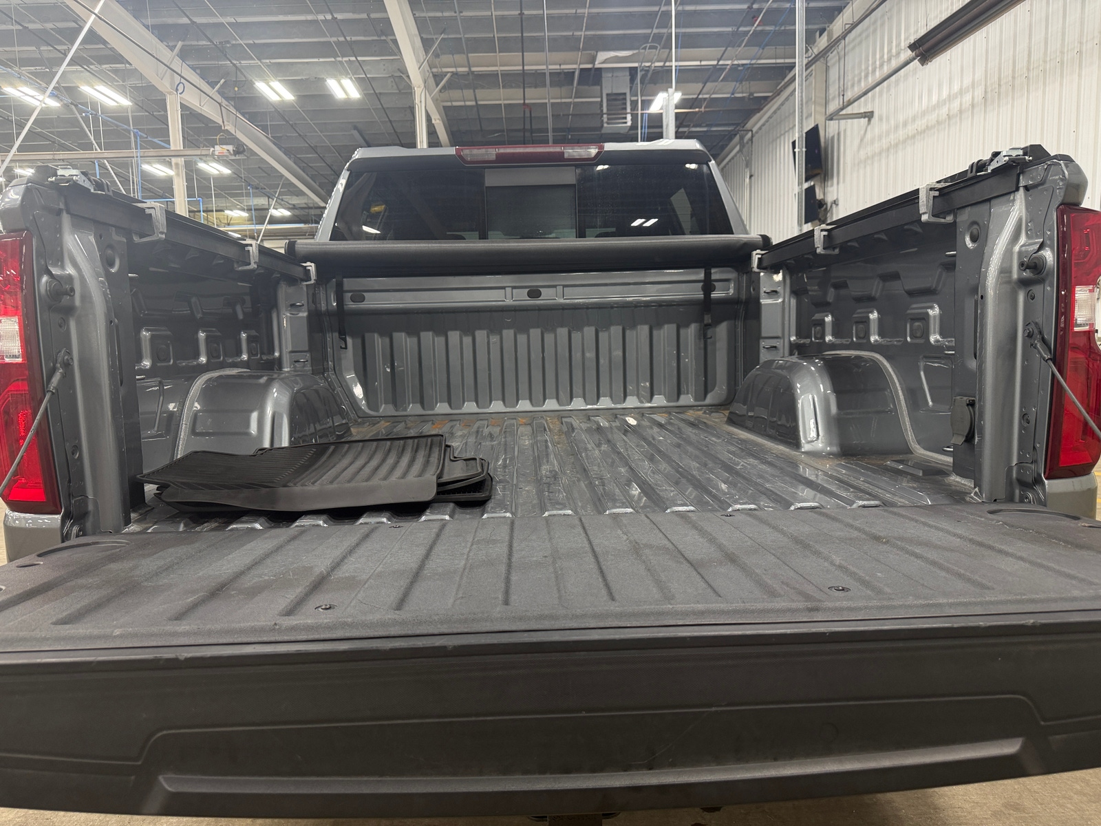 Thumbnail: 2021 Chevrolet Silverado 1500 - 7
