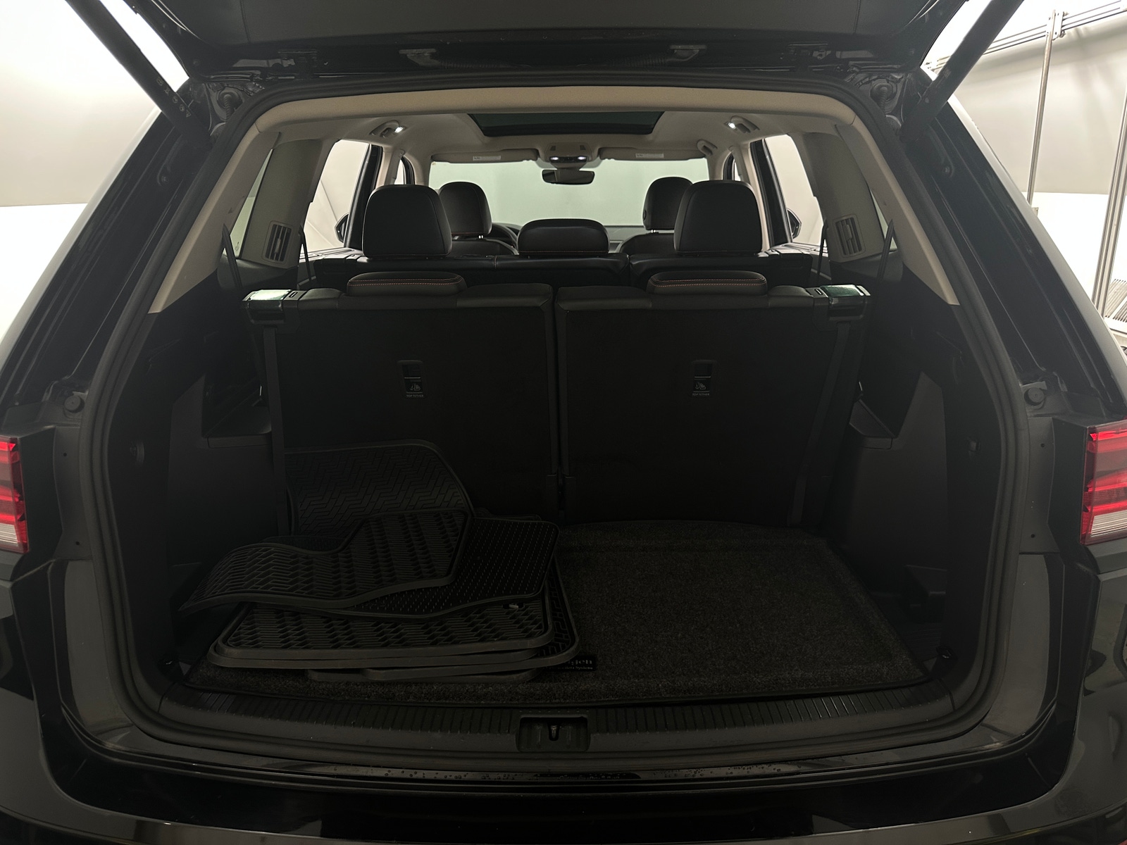 Thumbnail: 2024 Volkswagen Atlas - 6