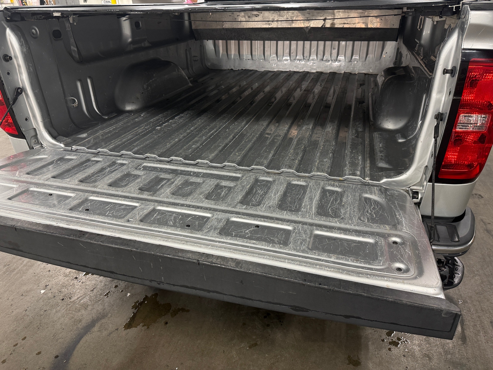 Thumbnail: 2017 Chevrolet Silverado 1500 - 7