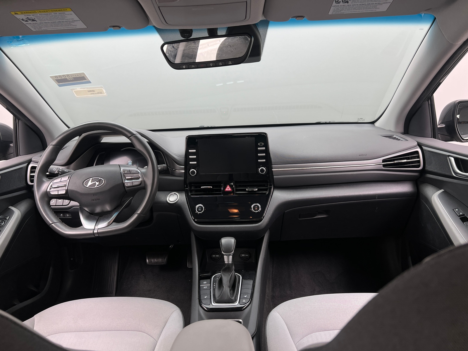 Thumbnail: 2022 Hyundai Ioniq - 3
