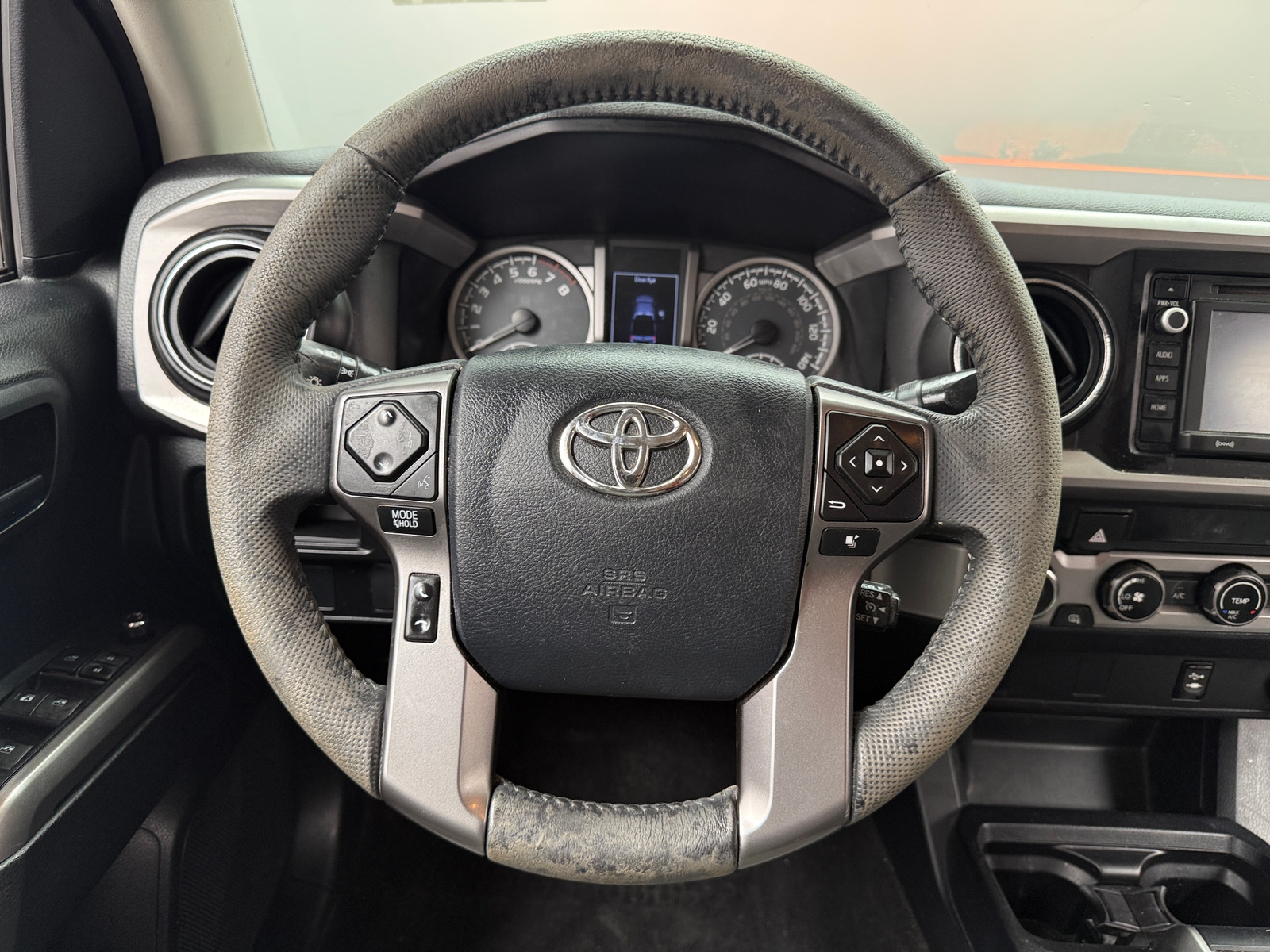 Thumbnail: 2017 Toyota Tacoma - 5
