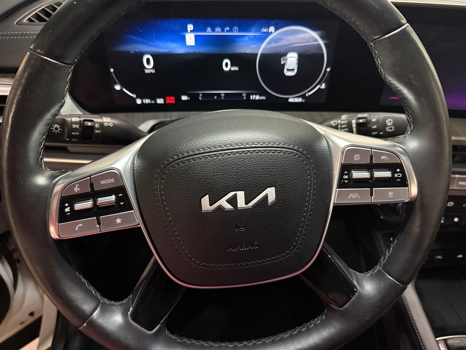 Thumbnail: 2024 Kia Telluride - 4