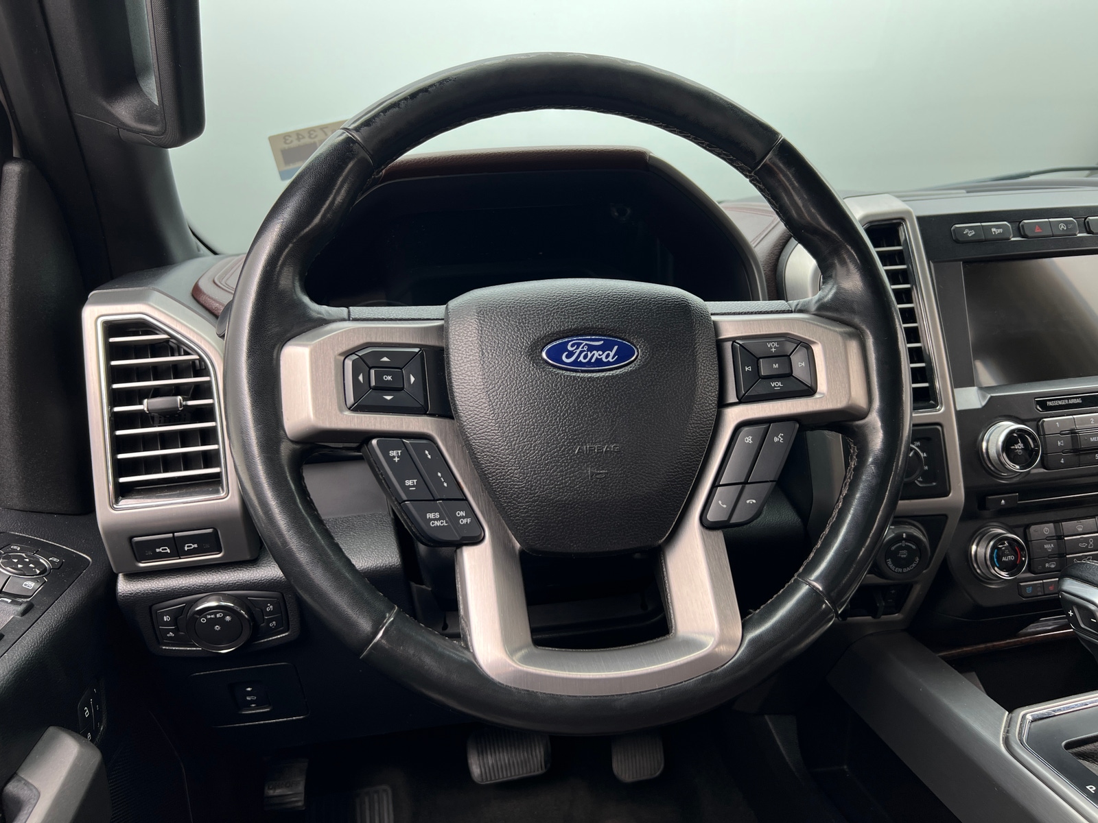Thumbnail: 2017 Ford Econoline - 4
