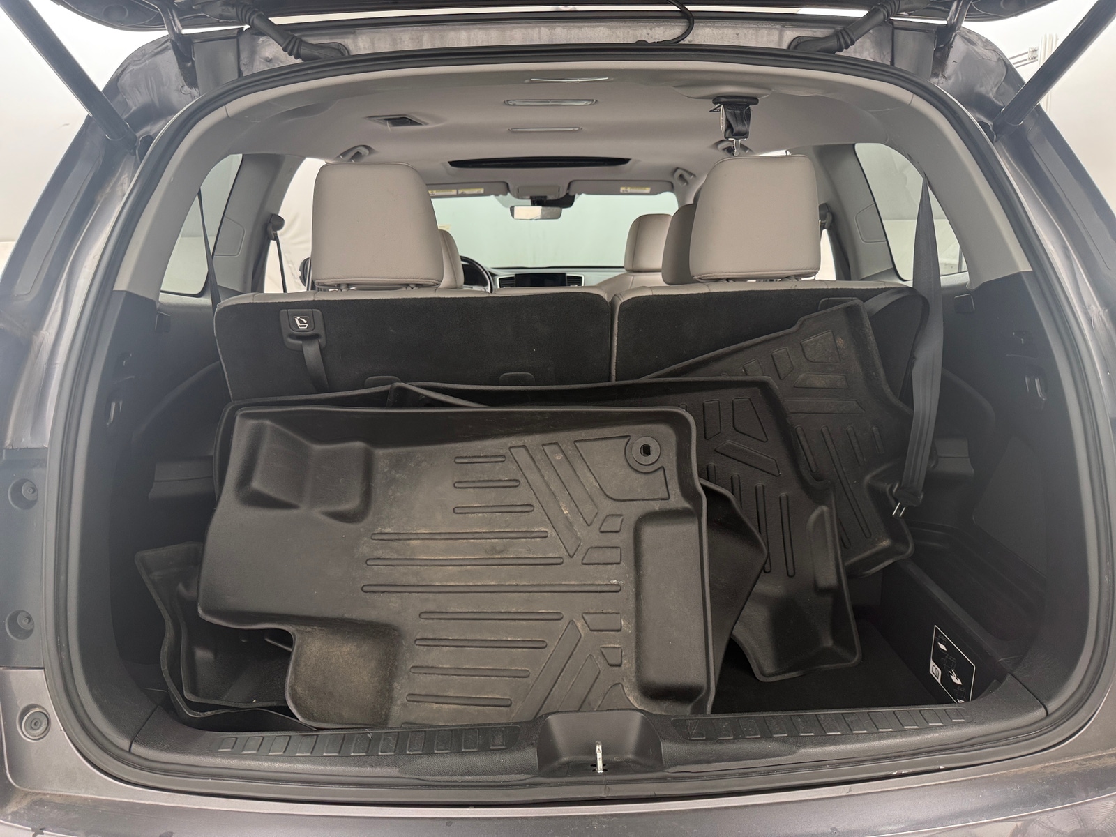 Thumbnail: 2019 Honda Pilot - 6