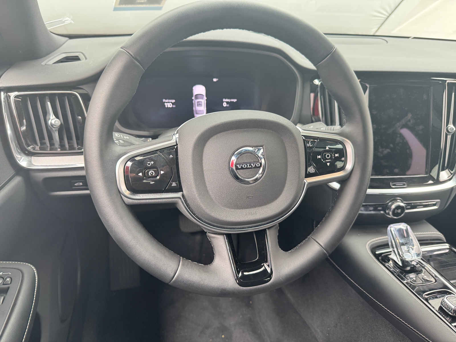 Thumbnail: 2024 Volvo S60 - 4