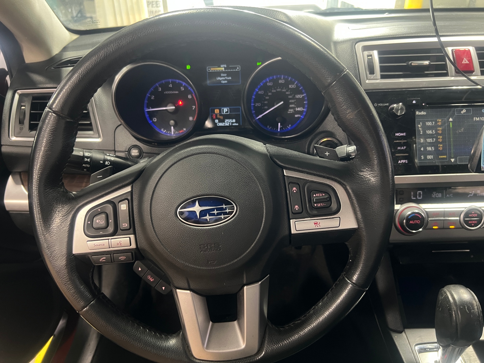 Thumbnail: 2015 Subaru Outback - 4