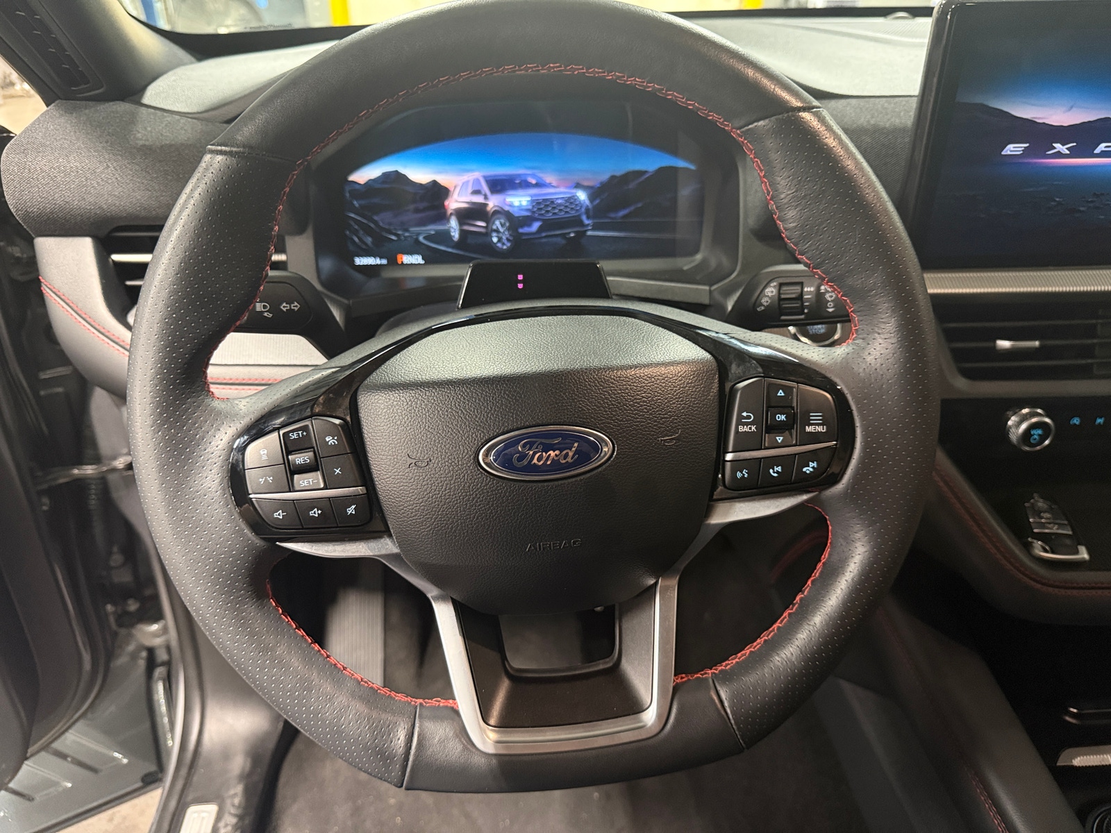 Thumbnail: 2025 Ford Explorer - 4