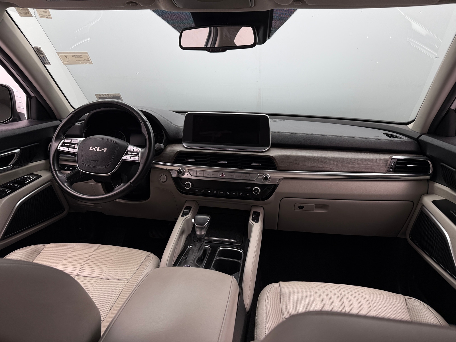 Thumbnail: 2022 Kia Telluride - 2