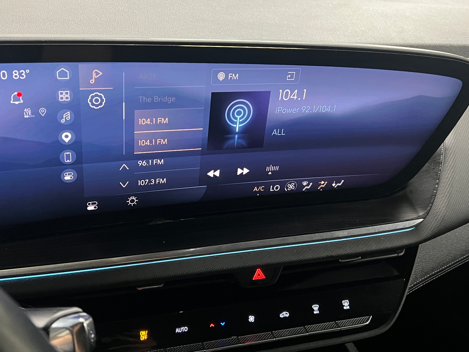 Thumbnail: 2024 Buick Envision - 3