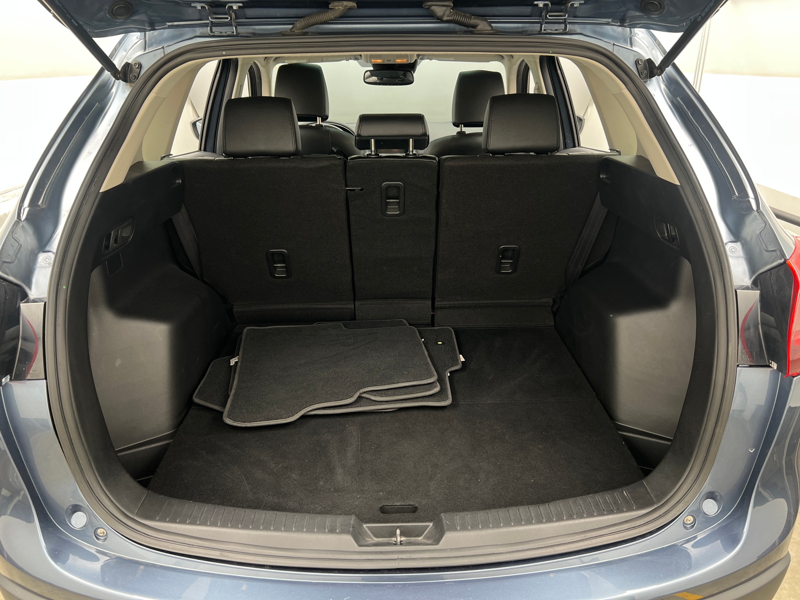 Thumbnail: 2016 Mazda CX-5 - 6