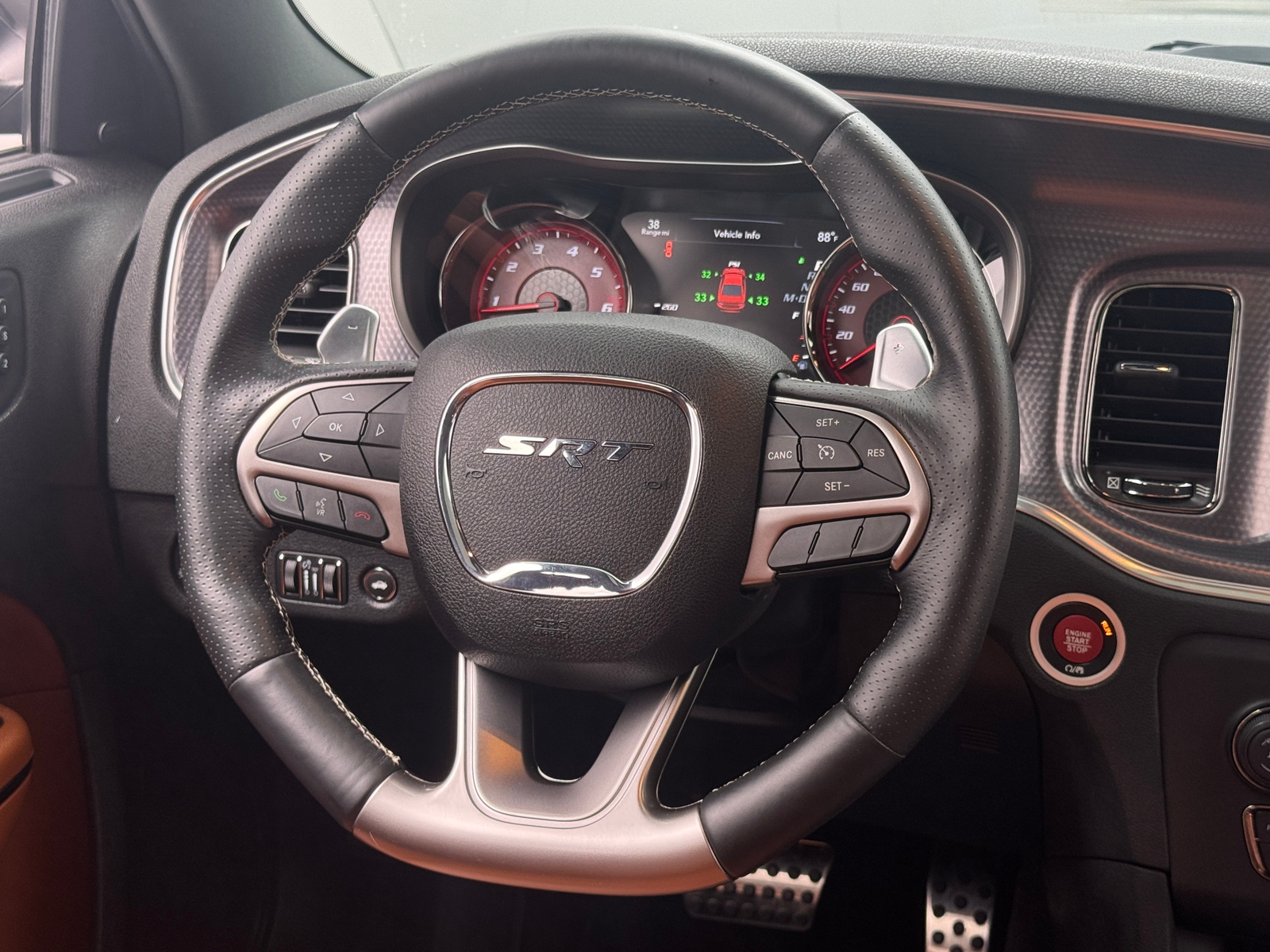 Thumbnail: 2016 Dodge Charger - 4