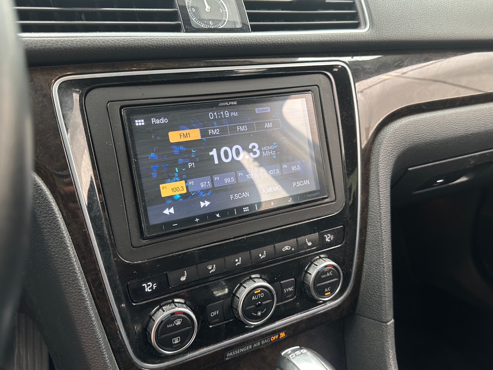 Thumbnail: 2014 Volkswagen Passat - 4