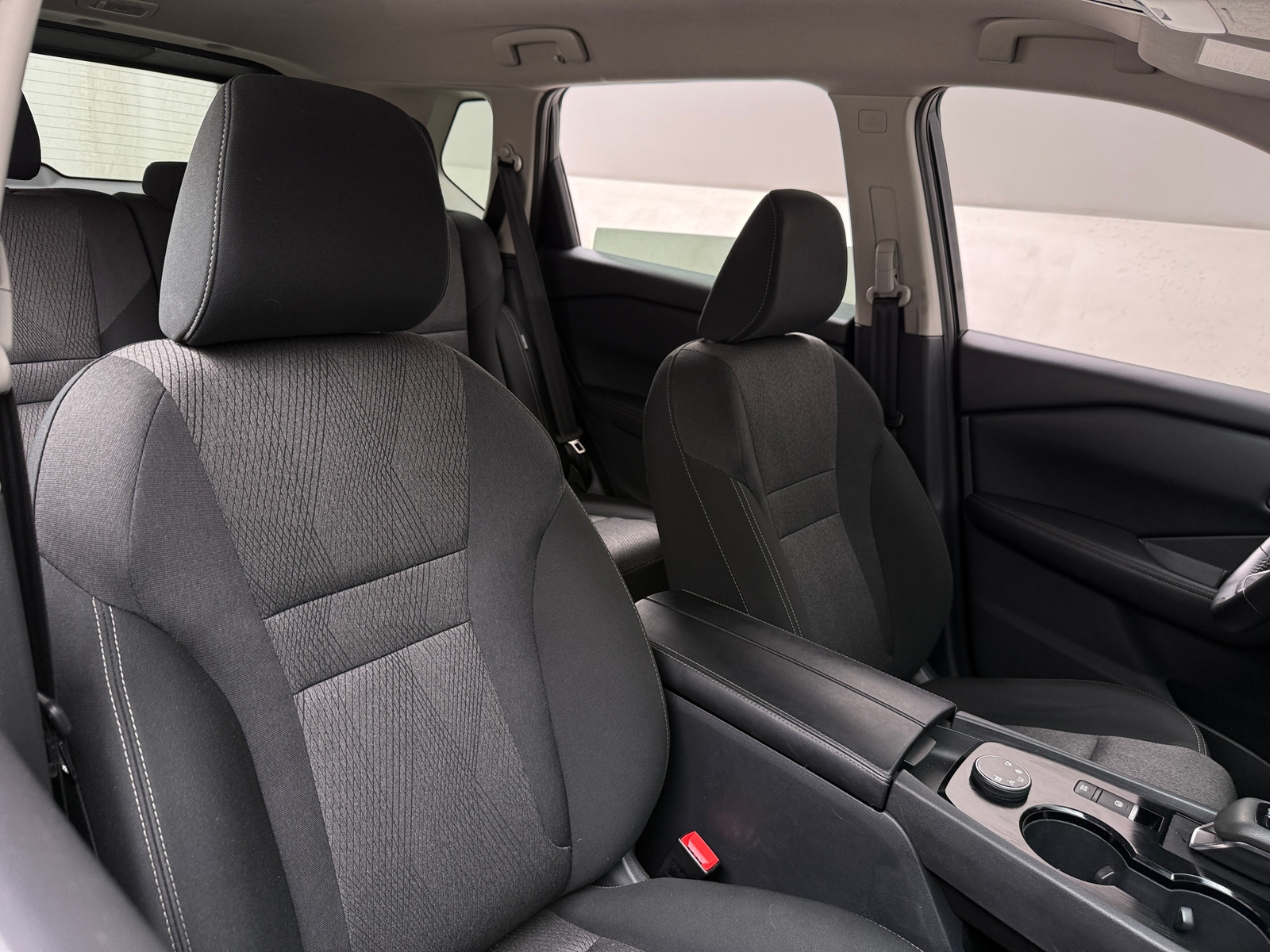 Thumbnail: 2025 Nissan Rogue - 2