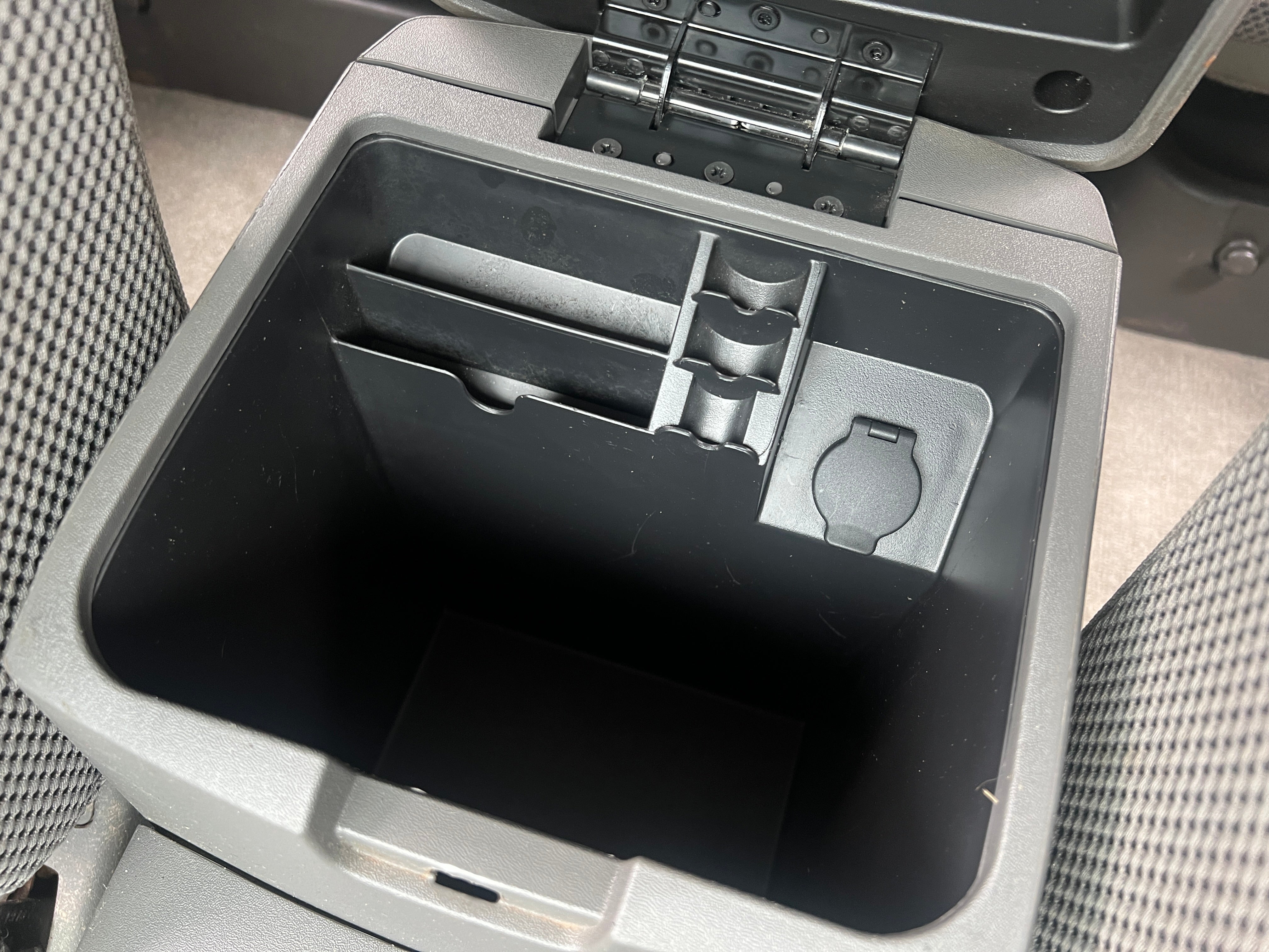 2018 Nissan Frontier SV - Photo 13