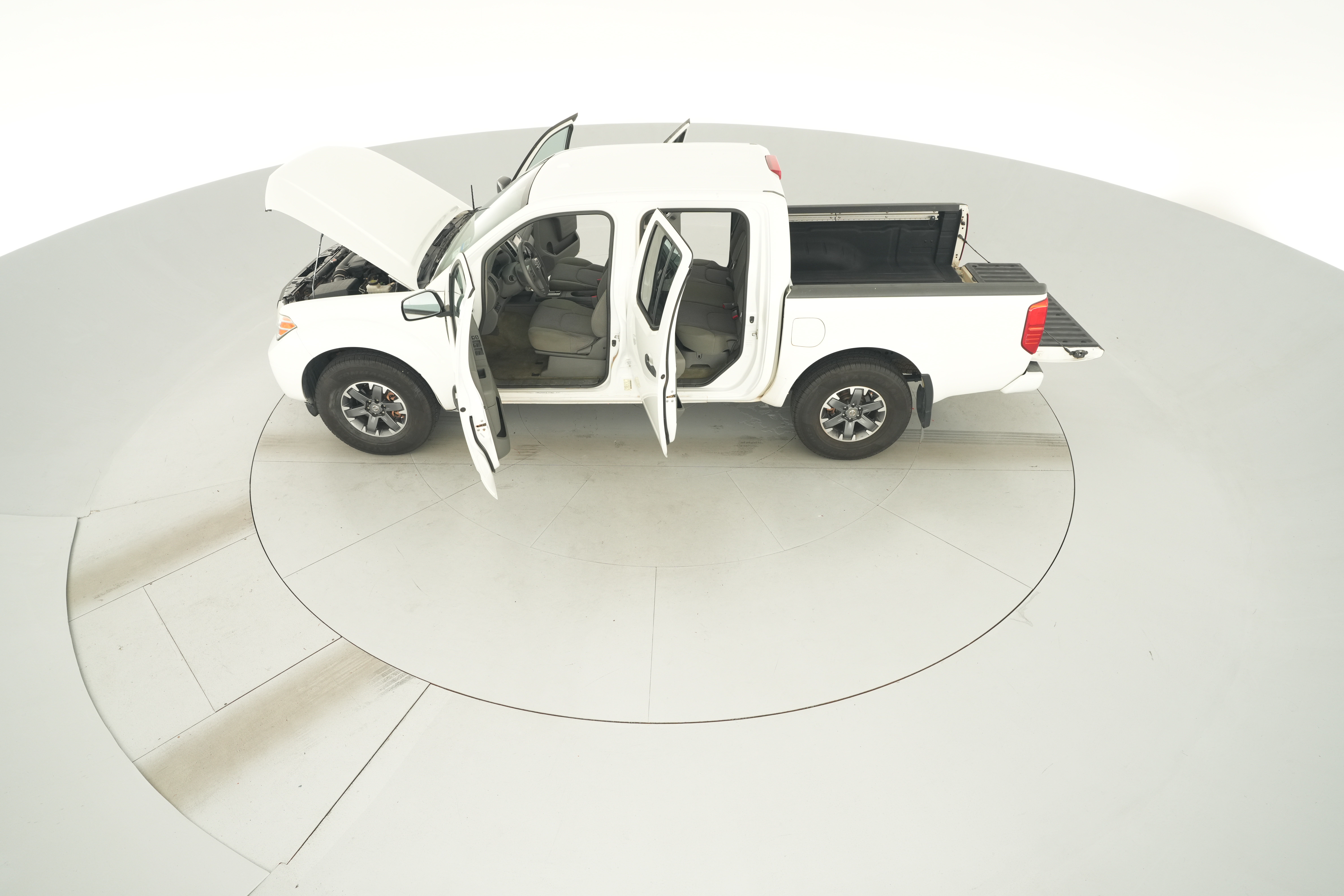 2018 Nissan Frontier SV - Photo 41