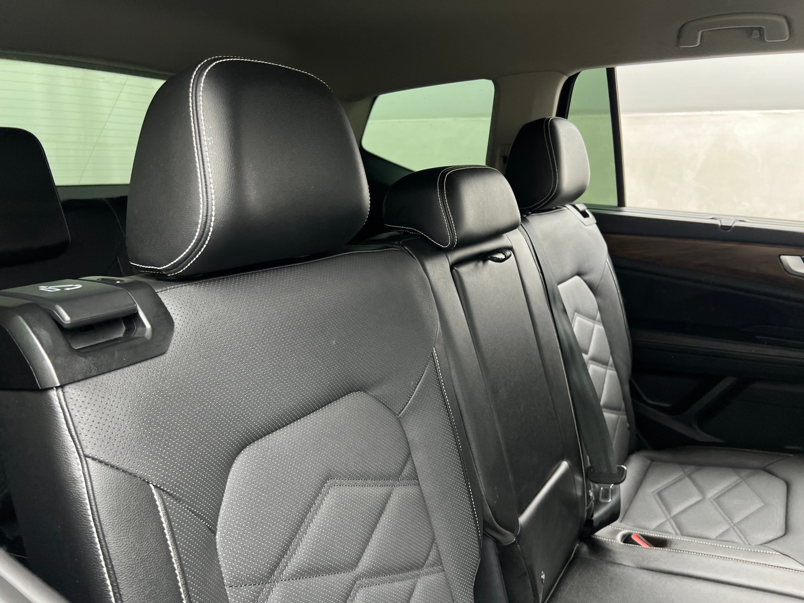 Thumbnail: 2024 Volkswagen Atlas - 5