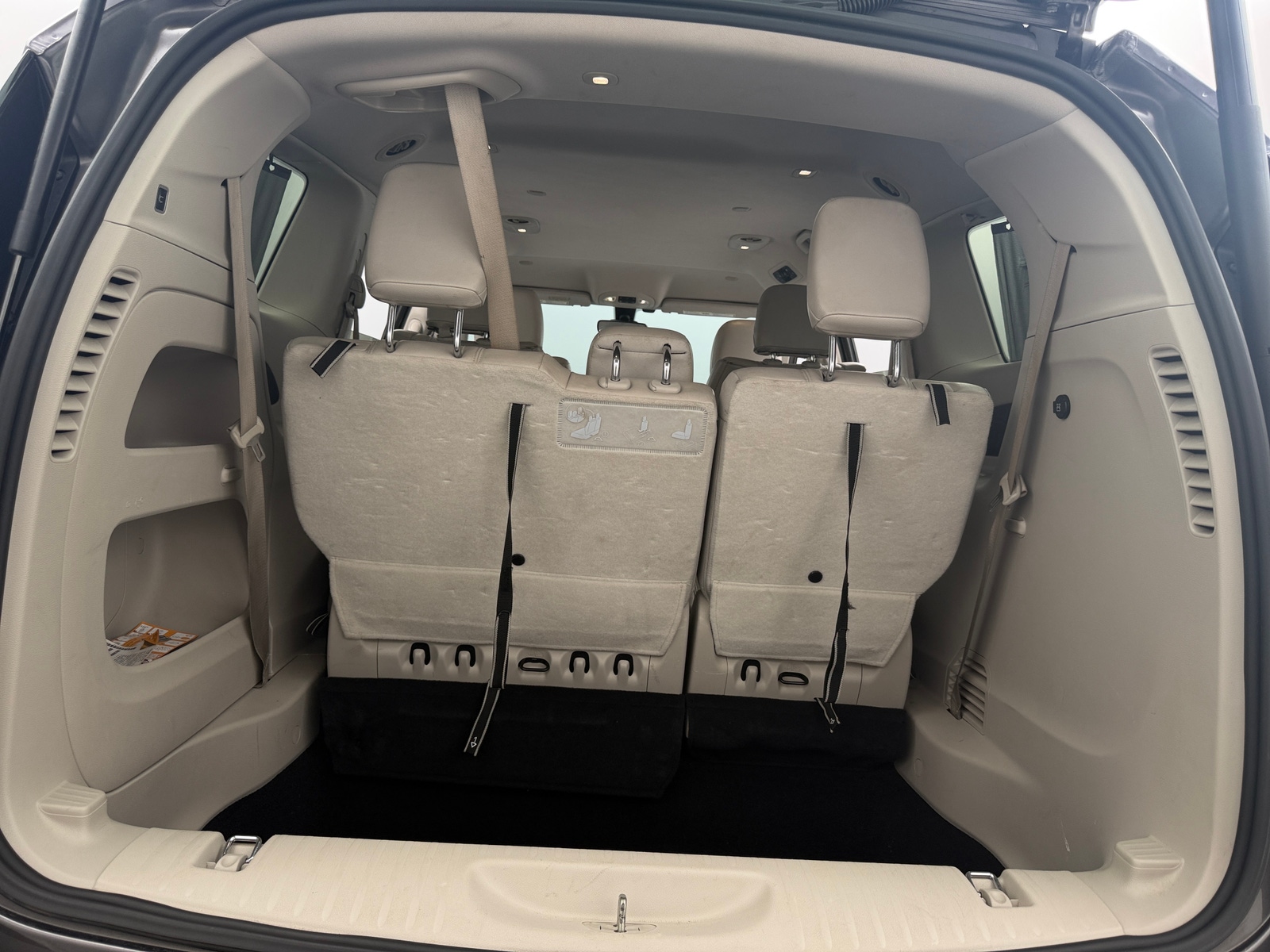 Thumbnail: 2017 Chrysler Pacifica - 6