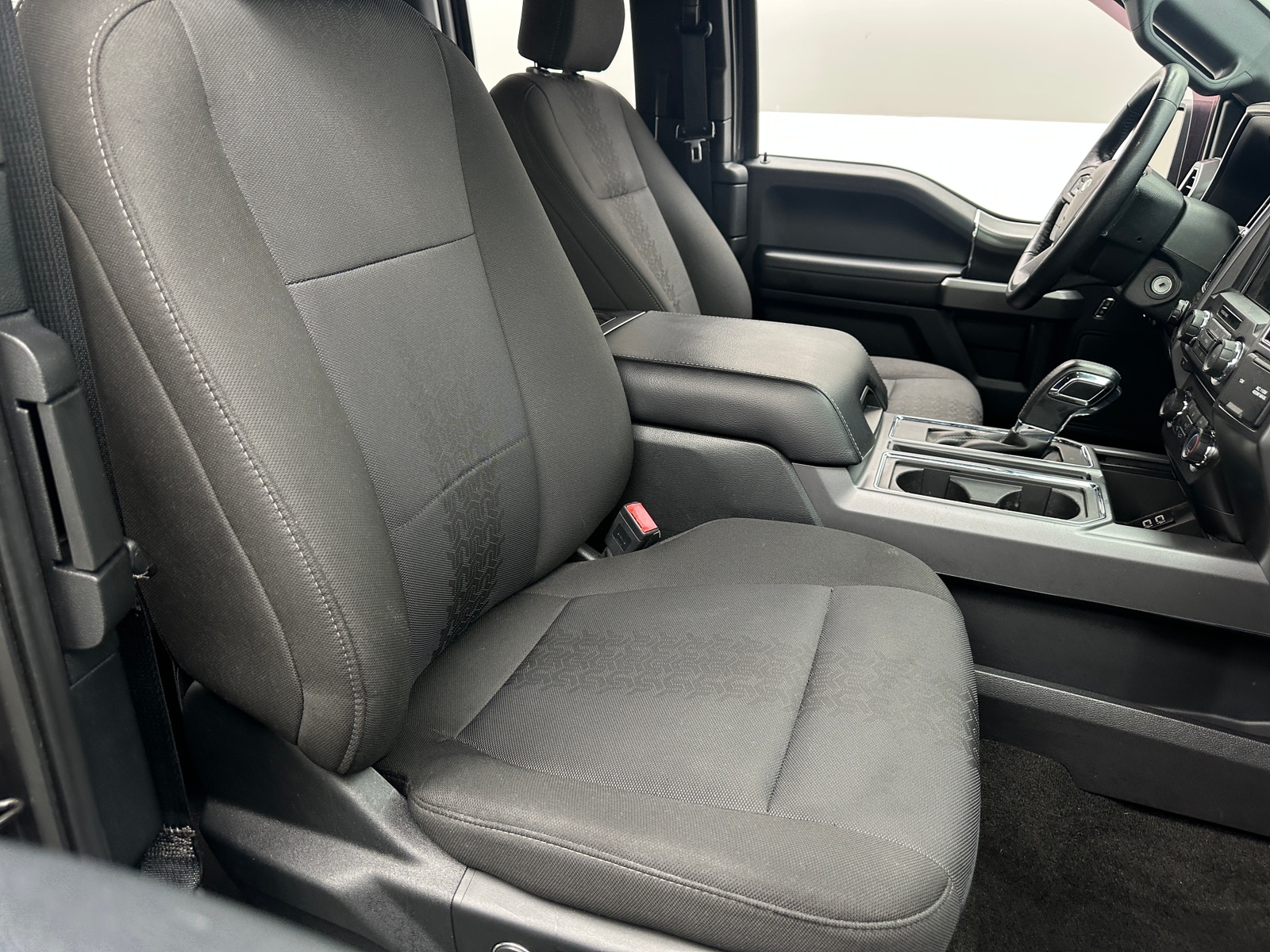 Thumbnail: 2018 Ford Econoline - 2