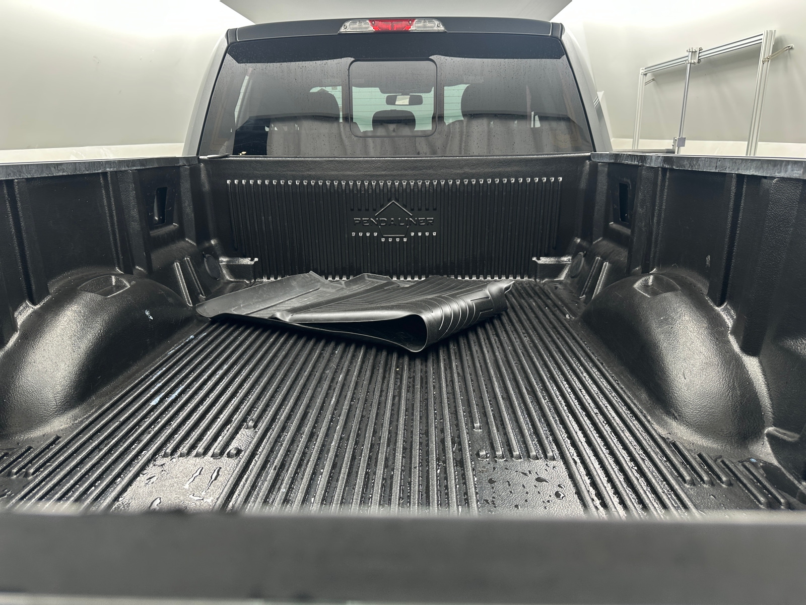 Thumbnail: 2018 Ford Econoline - 7