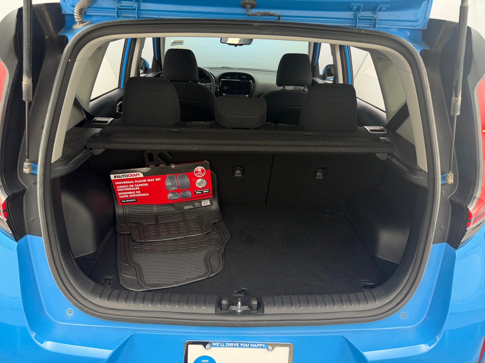 Thumbnail: 2023 Kia Soul - 7
