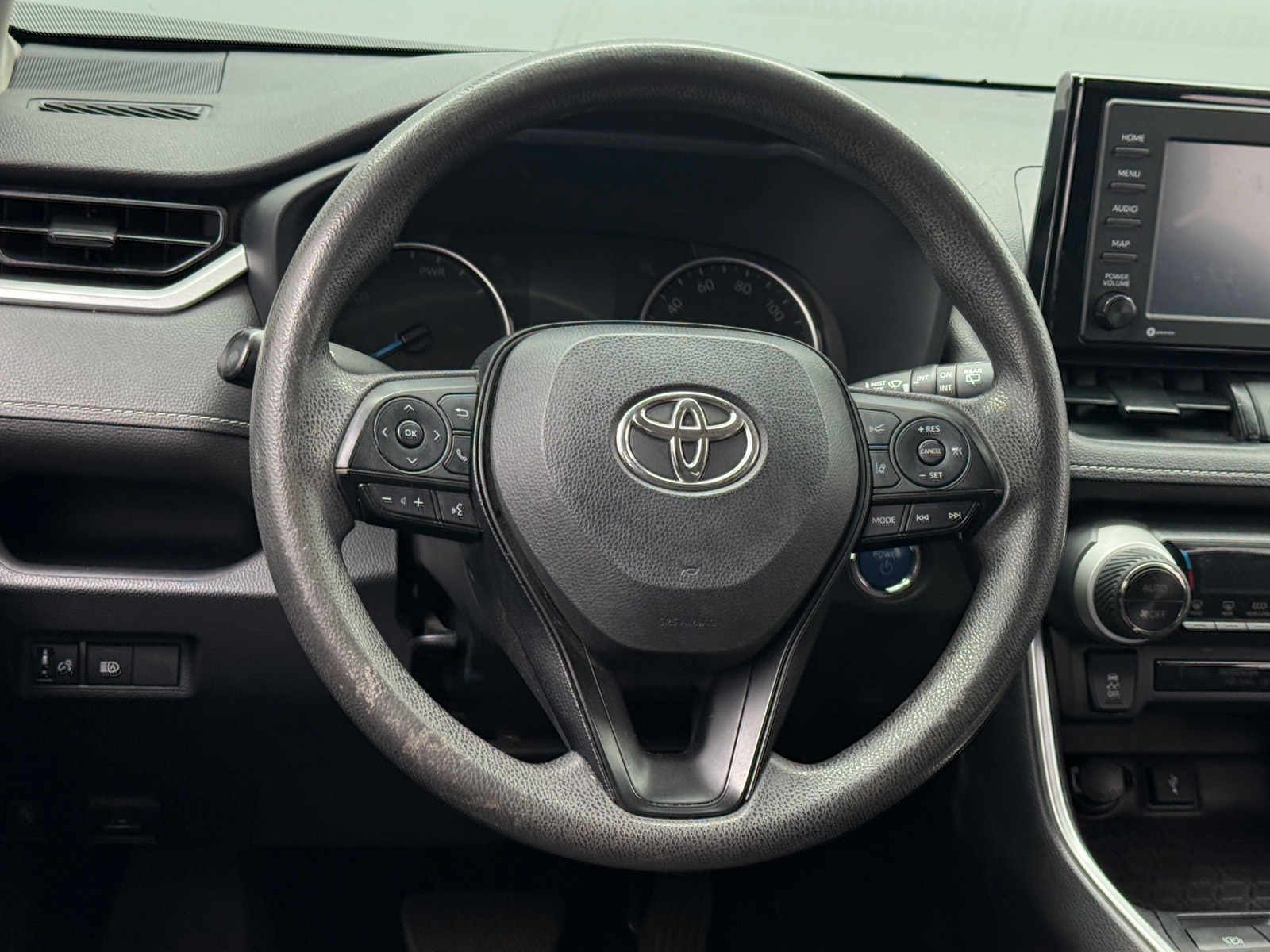 Thumbnail: 2022 Toyota RAV4 - 5