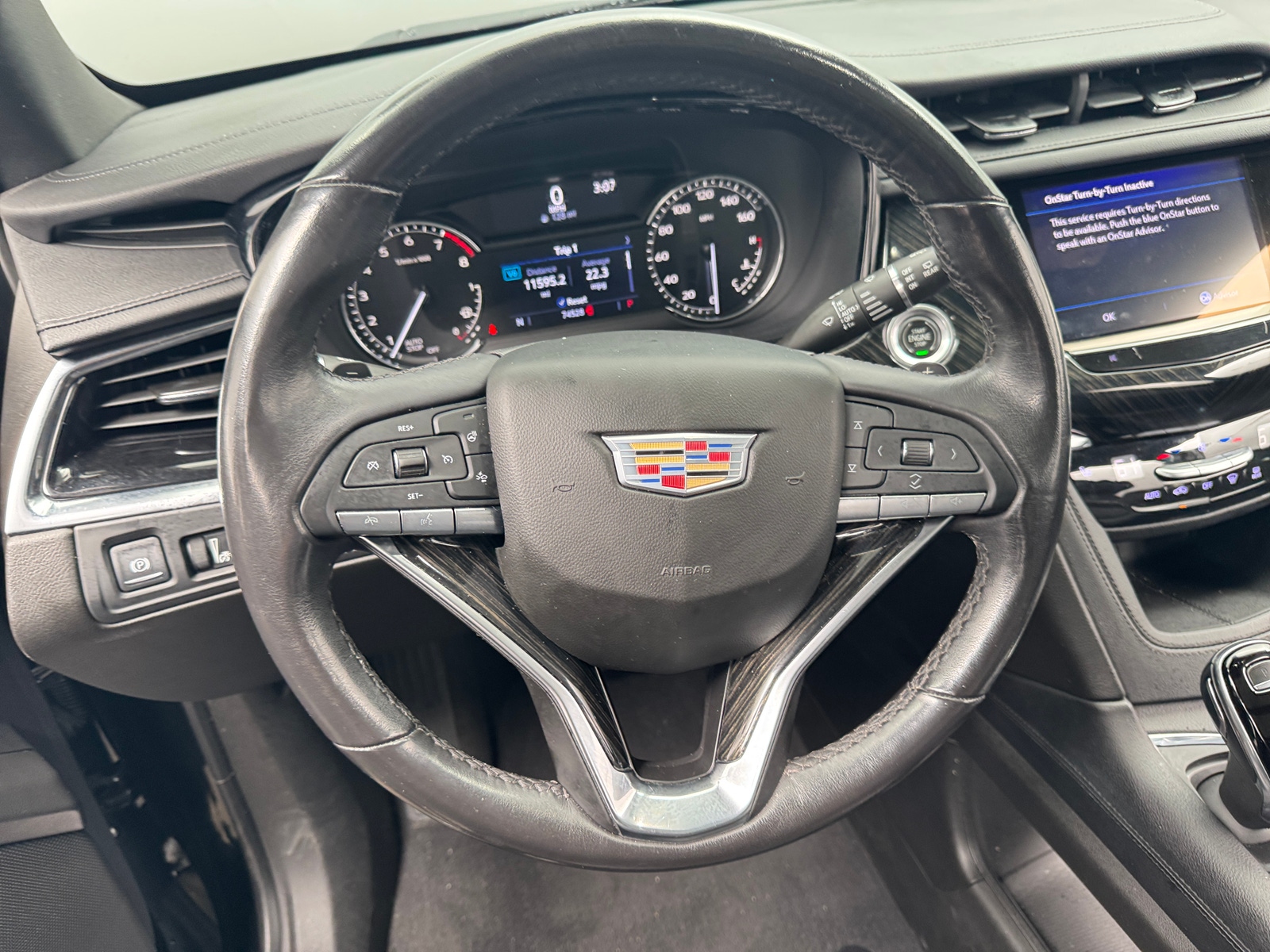 Thumbnail: 2022 Cadillac XT6 - 4