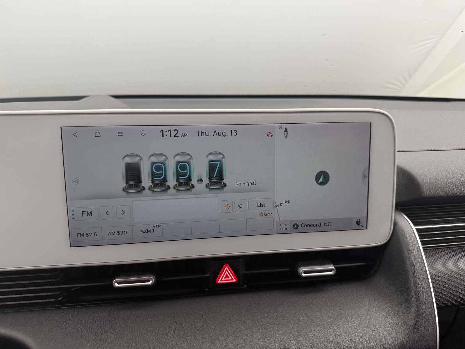 Thumbnail: 2022 Hyundai Ioniq 5 - 3
