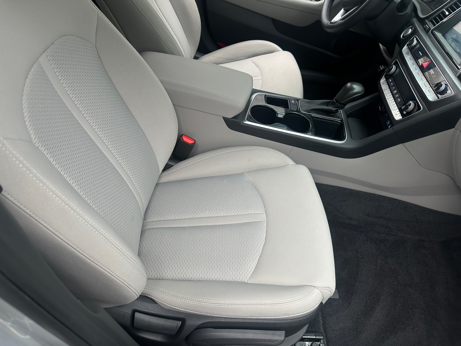 Thumbnail: 2019 Hyundai Sonata - 2