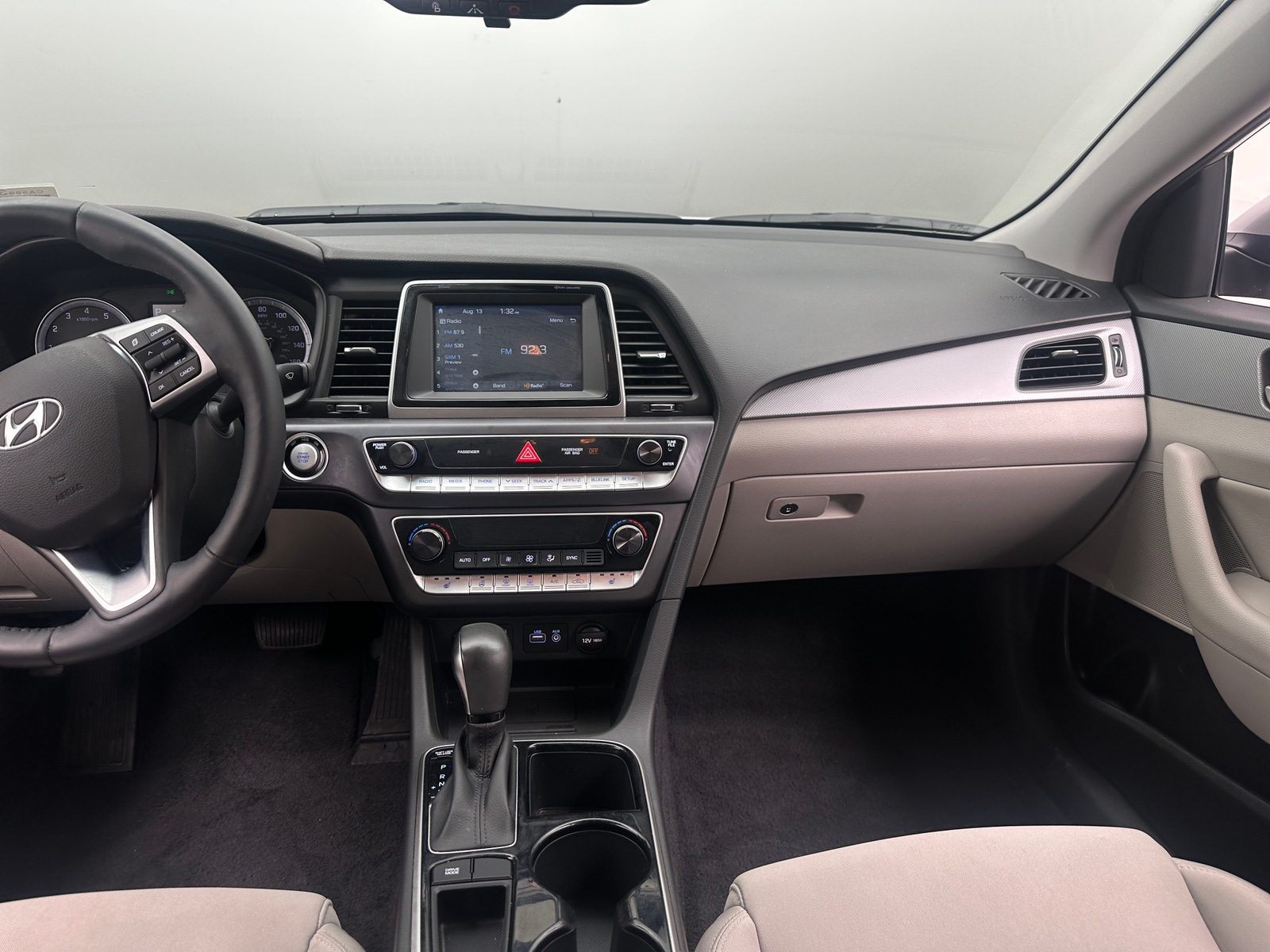 Thumbnail: 2019 Hyundai Sonata - 3