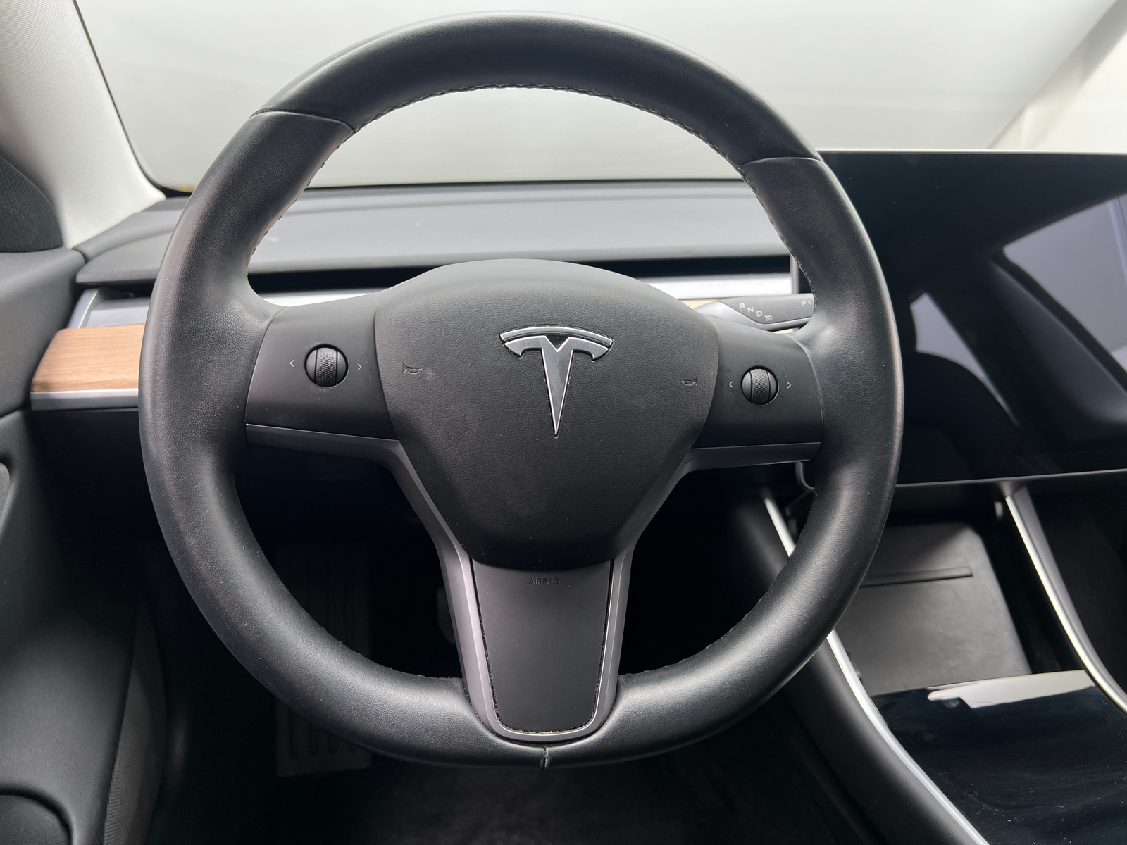 Thumbnail: 2019 Tesla Model 3 - 4