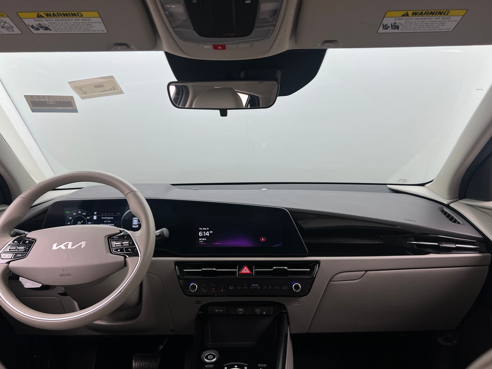 Thumbnail: 2023 Kia Niro - 2