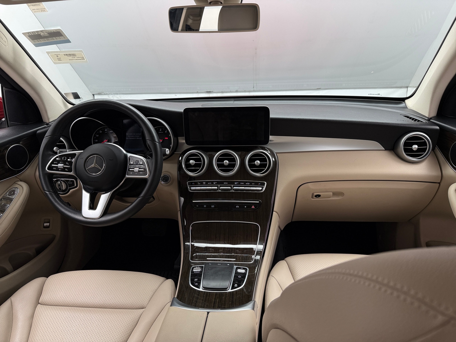 Thumbnail: 2020 Mercedes-Benz GLC - 2